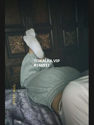 Это девушка понравилась? хотите заказать? 💋