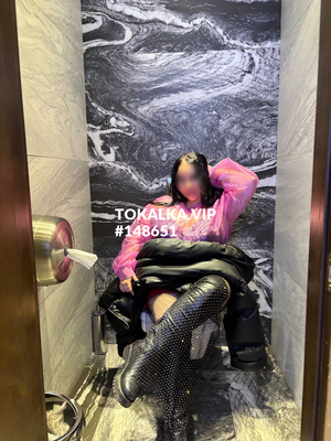 Это девушка понравилась? хотите заказать? Аня